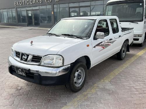 Nissan Pickup 